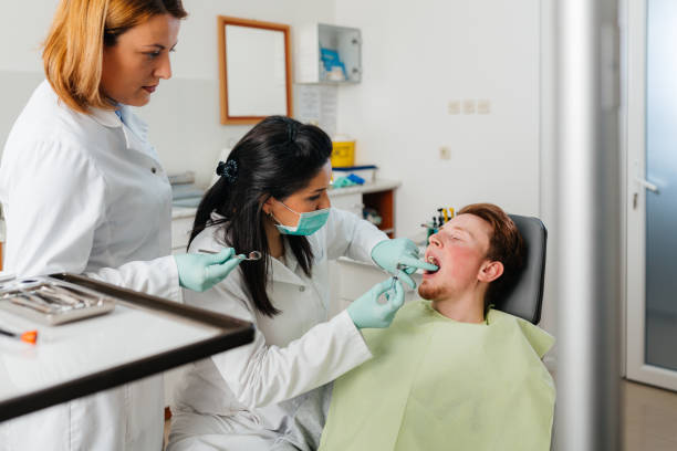 Best Emergency Tooth Extraction in Concord, NH